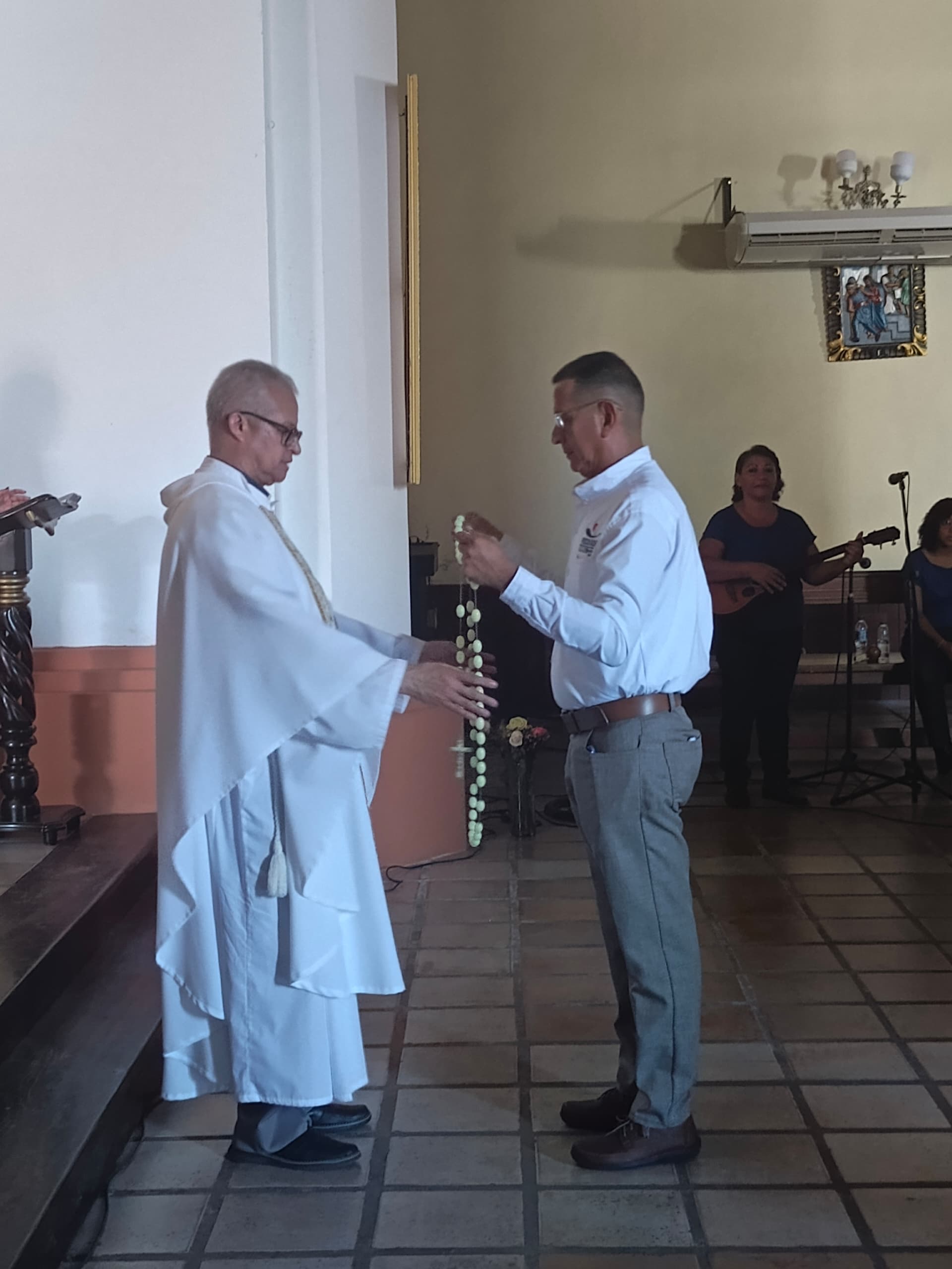 Aniversario127 (4) Aniversario127 (4)