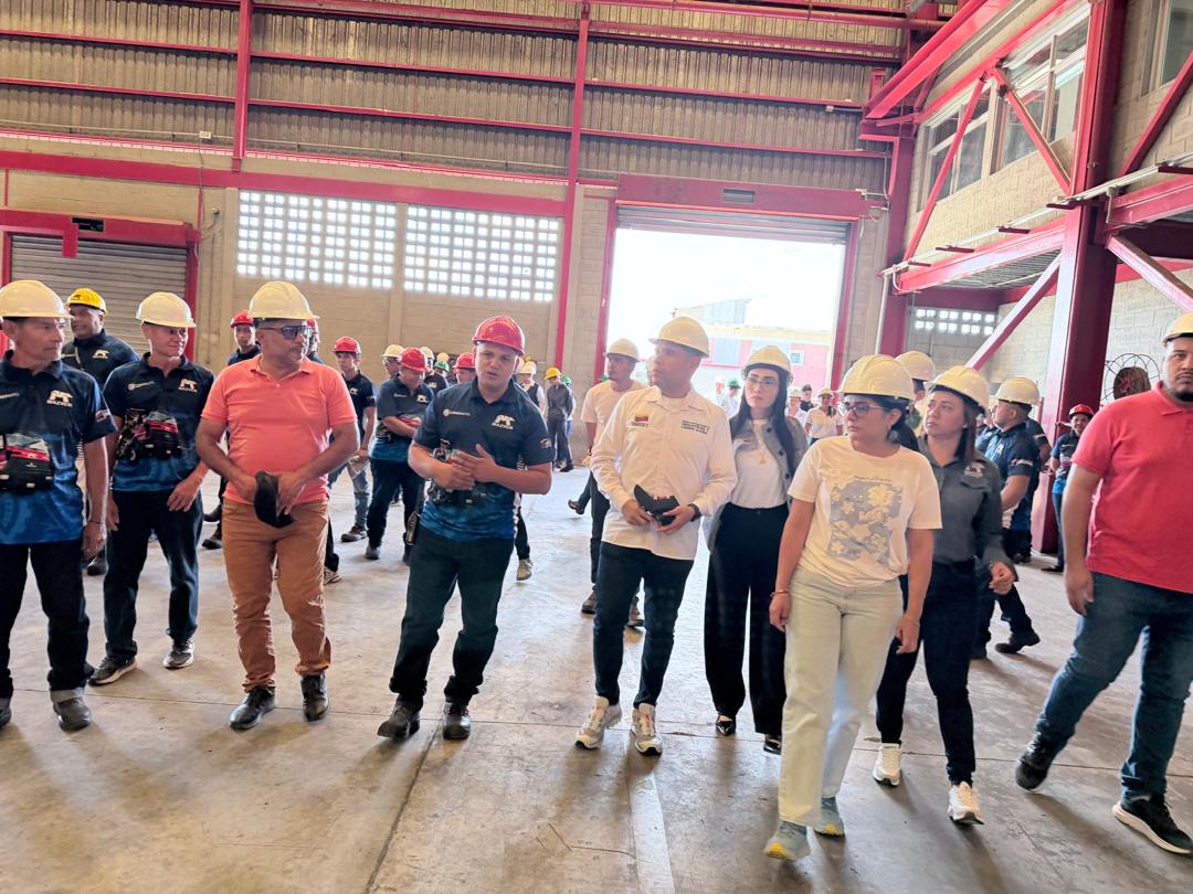 Articulación entre el Gobierno Nacional y Regional por el desarrollo industrial de Barinas. 🤝